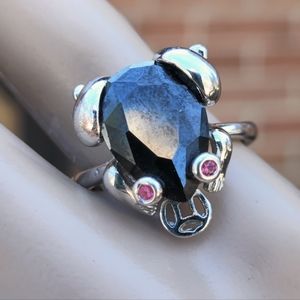 Sterling Silver Black Teardrop Ring with Pink Accent Stones